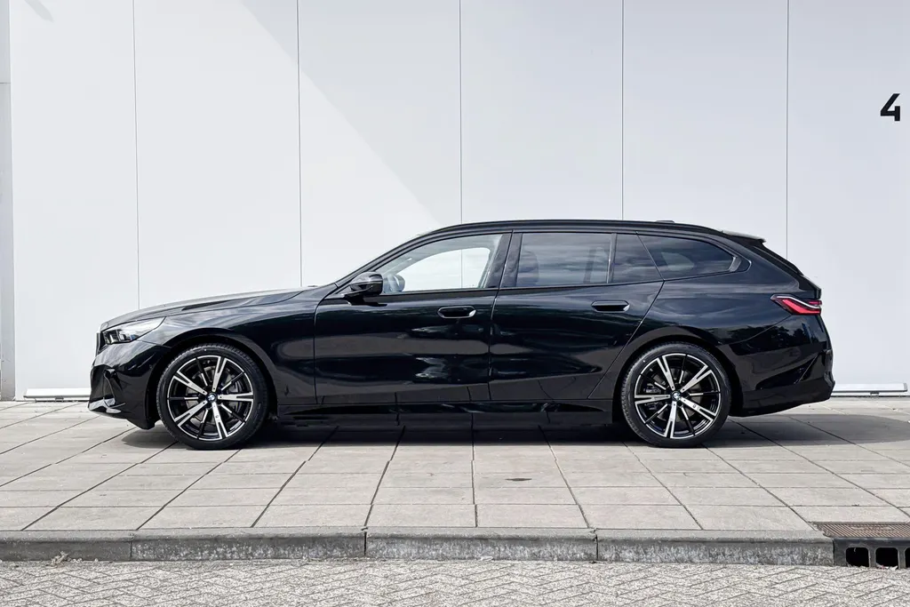 BMW i5 Touring eDrive40 M Sport Edition