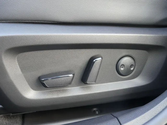 Mitsubishi Outlander 2.4 PHEV Instyle ( meerder kleuren leverbaar )
