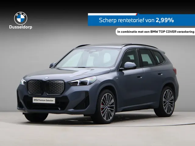 BMW iX1