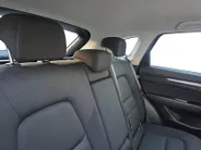 Mazda CX-5 2.0 SkyActiv-G 165 Comfort Automaat! | Dealer onderhouden! | Wegklapbare trekhaak | Stoel-Stuurverwarming | Achteruitrijcamera | Climate control | 12 maanden garantie