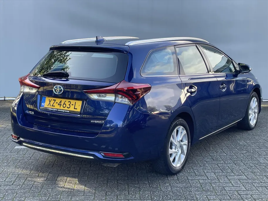 Toyota Auris 1.8 Hybrid CVT Active / Allseasonbanden / Climate en cruisecontrol! /