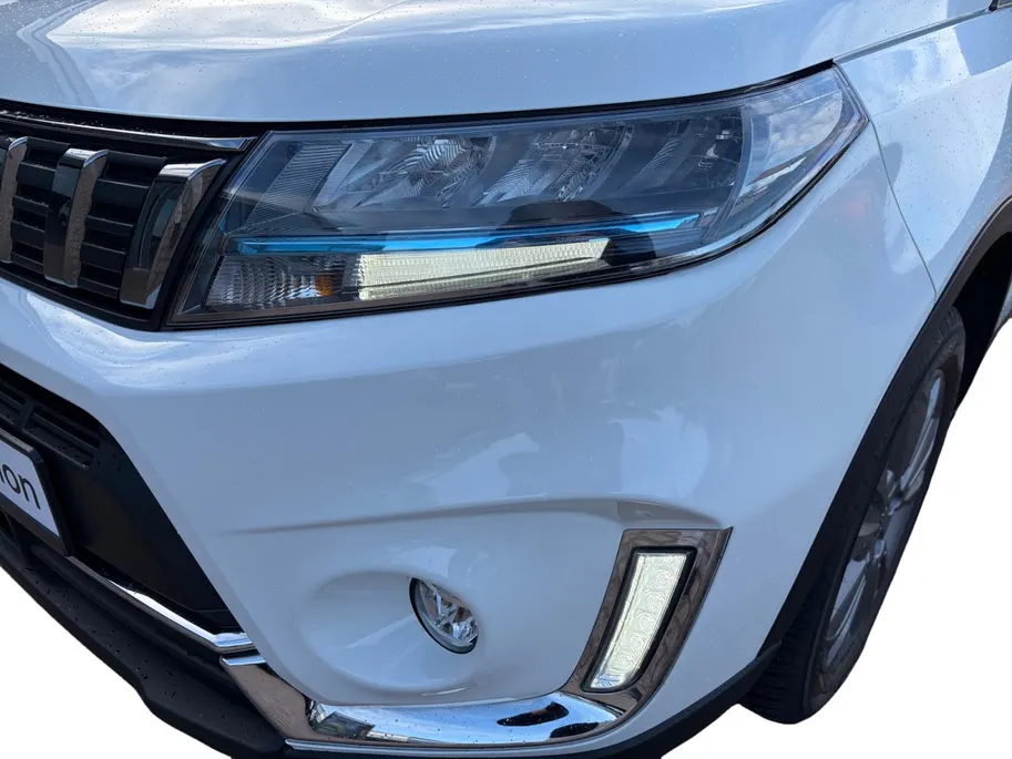 Suzuki Vitara 1.5 Hybrid Select *Automaat*Navi+Camera*Climate Control*LM. Velgen*Parc Assist*Zeer nette auto!