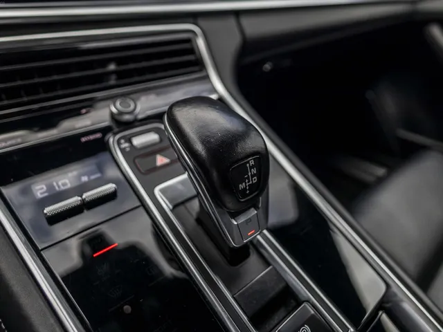 Porsche Panamera Sport Turismo Sport Chrono 2.9 4 E-Hybrid