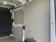 Ford Transit 290 2.0 TDCI 105 pk L2H2 Trend Groot scherm - Apple Carplay/Android Auto - Trekhaak - Laadruimtebescherming