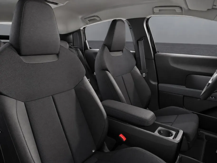 Audi A2 e-tron Launch Series Pro 61 kWh 190 PK · Trekhaak elek. wegklapbaar · Stoelverwarming voorin · Stuurwielverwarming