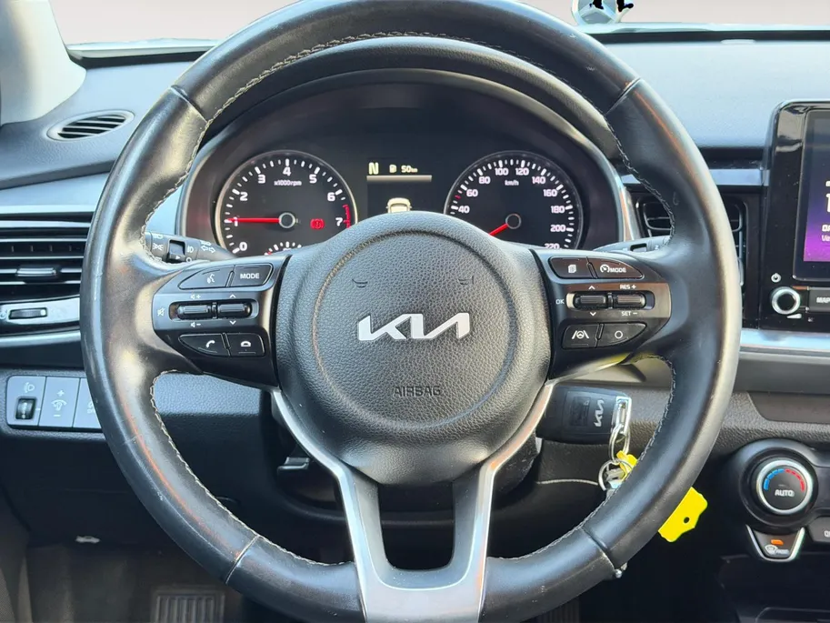 Kia Stonic 1.0 T-GDi MHEV DynamicLine | Volledig dealer onderhouden | Trekhaak | Navigatie | Apple CarPlay & Android Auto |