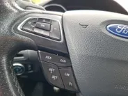 Ford Focus 1.0 ST-Line Wagon | Nieuwe distributieriem | Parkeersensoren | Navigatie | Climate Control | Voorruitverwarming | 17' Lichtmetaal | Trekhaak