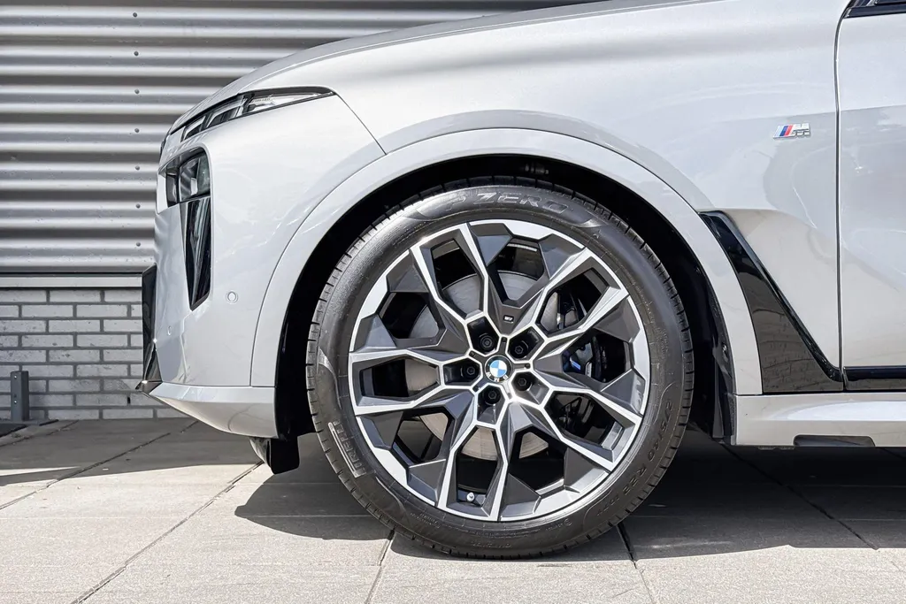 BMW X7 xDrive40i