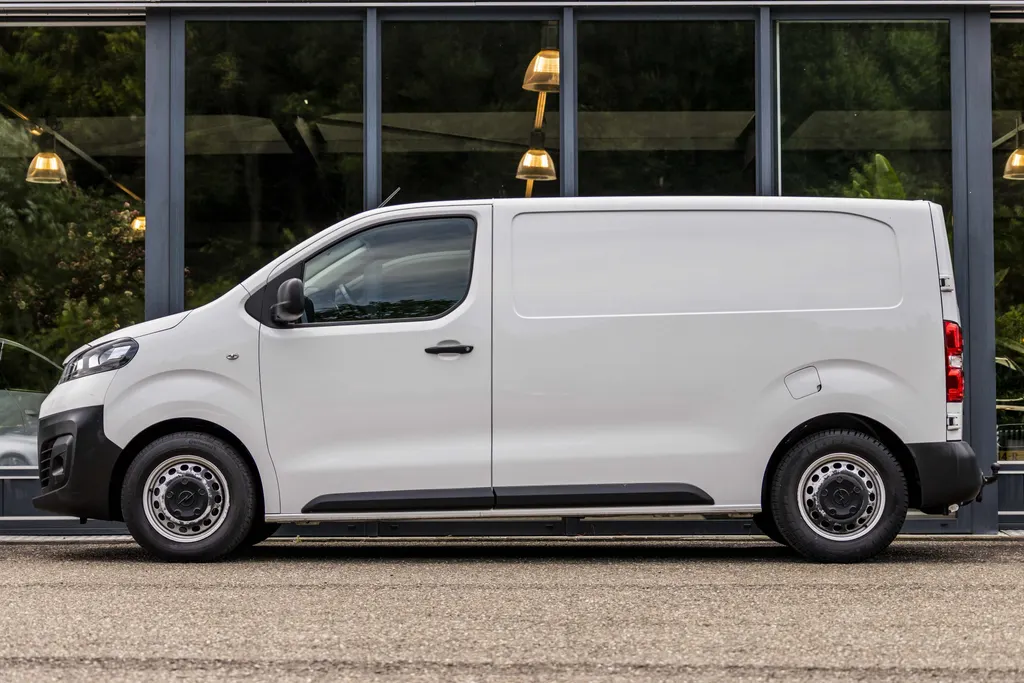 Opel Vivaro 2.0 CDTI L2H1 Edition EX.BTW