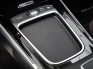 Mercedes-Benz EQB 250+ Business Solution AMG 7p. 71 kWh l Keyless l Achteruitrij camera l Stoelverwarming l Memory