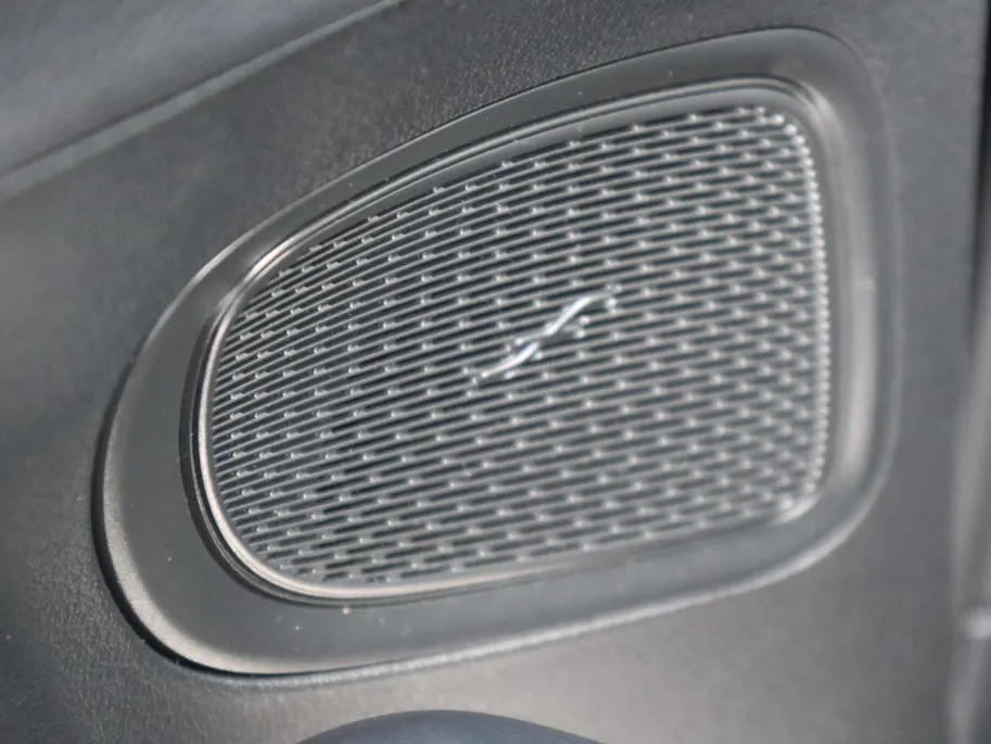 Mercedes-Benz C-Klasse 200 Launch Edition AMG Line