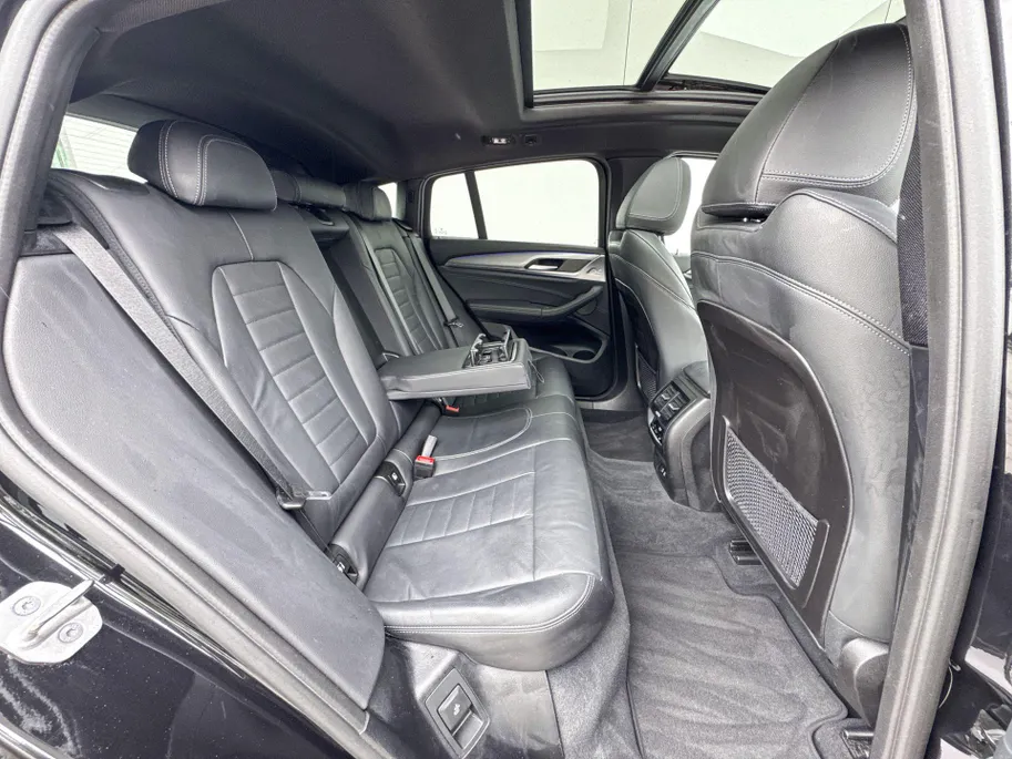 BMW X4 xDrive20i High Executive Edition