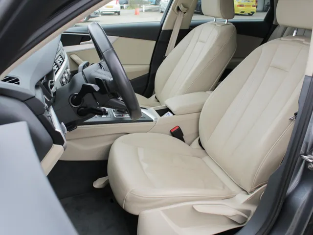 Audi A4 Limousine 35 TFSI Design Pro Line Plus | Navi | Digital dash | Leder | Schuifdak | Cruise