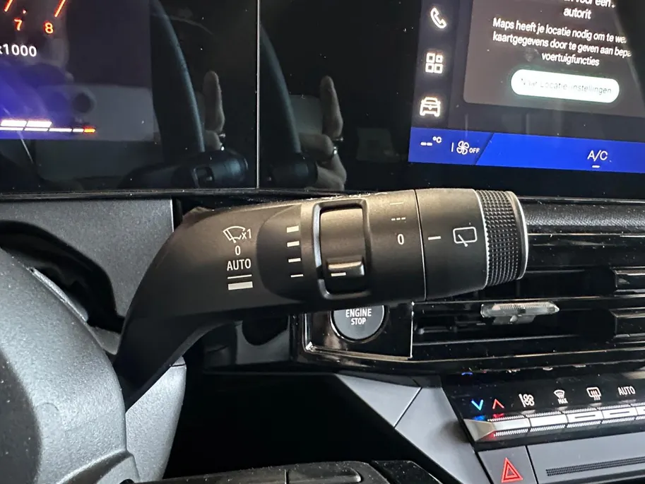 Renault Clio Techno | 1.800,- Euro Voorraadkorting | Camera | Climate Control﻿ | Draadloze oplader | 18 Inch velgen | Dode hoek Detectie | Sfeerverlichting