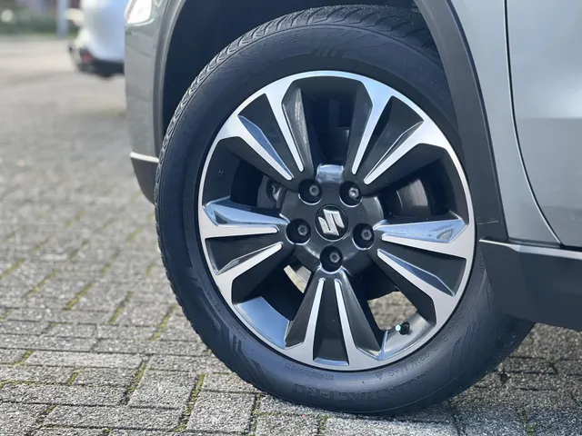 Suzuki Vitara 1.4 Boosterjet Style Smart Hybrid Automaat | Trekhaak | Apple Carplay & Android Auto | Climate Control | Adaptieve Cruise Control