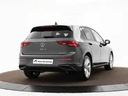 Volkswagen Golf Life Edition 1.5 eHybrid 204 PK 7 versn. DSG · Draadloze telefoonlader · Achteruitrijcamera · Privatelease Van 594,- voor  472,- obv 24 maanden! · Prijs is inclusief inruilpremie · MEGA SALE