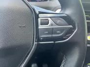 Peugeot 3008 1.2 PureTech Allure Pack | Navigatie | Carplay | Parkeercamera