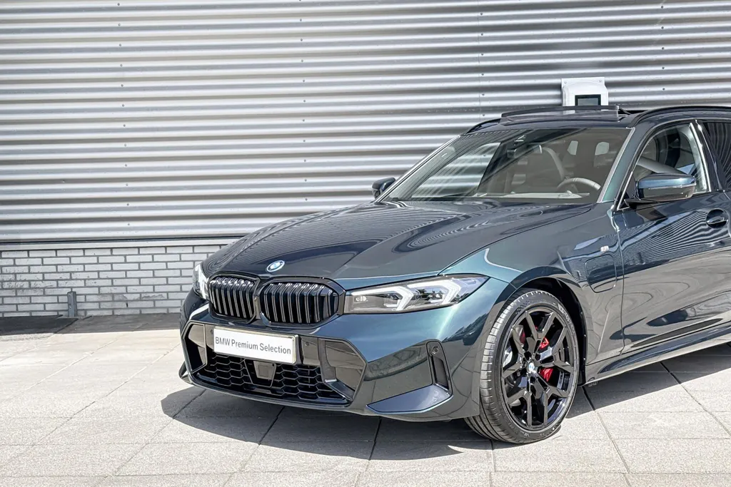 BMW 3 Serie Touring 330e