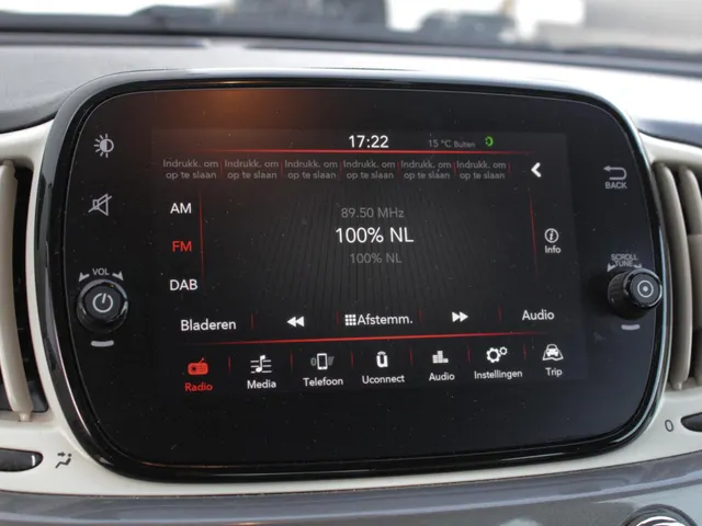 Fiat 500 1.2 Lounge Automaat | Carplay / Android auto | Airco | Cruise | Park sens