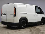 Kia PV5 Cargo 43.3 kWh 150pk L2H1 Essential