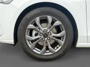 Ford Focus 1.0 EcoBoost Hybrid ST Line | NL-Auto | Dealer Onderhouden | Navigatie | Apple/Android Auto | Parkeersensoren | 12 maanden garantie! |