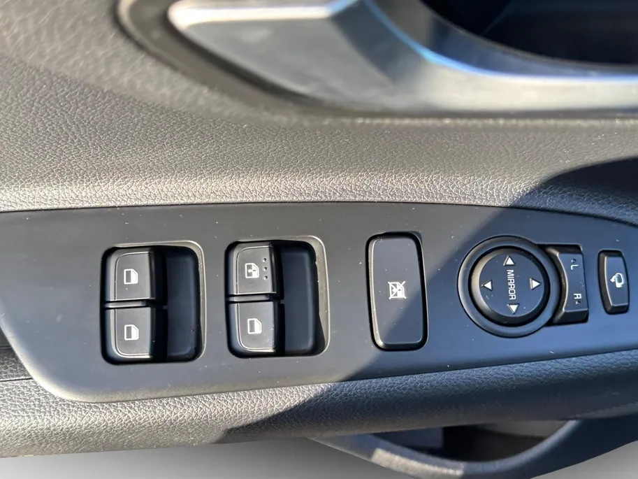 Kia Stonic 1.0 T-GDi MHEV DynamicLine | Climate Control | Camera | Cruise Control | LM Velgen | Apple Carplay | Android Auto