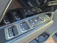 Kia e-Niro DynamicPlusLine 64 kWh | SOH 99,5 % | 3 Fase laden | 1e Eigenaar | Dealer onderhouden | Stoelverwarming | Schuif-/kanteldak | Fabrieksgarantie t/m 24-08-2029 + 3x 1 jaar |  NAP |