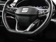 SEAT Leon 1.4 TSI eHybrid PHEV 204pk DSG FR Business Intense · Camera · Stuur- & Stoelverwarming · Parkeer assistent · Apple/Android Car Play · Sportstoelen ·