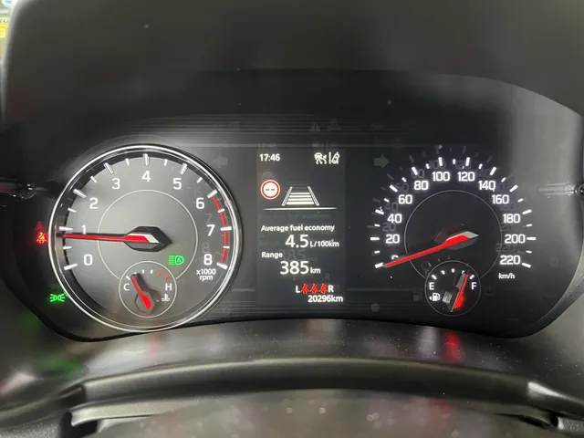 Suzuki Swift 1.2 Select Smart Hybrid | Lage Kilometerstand | All Season Banden | Apple Carplay & Android Auto | 16" LM Velgen | Airco | Cruise Control