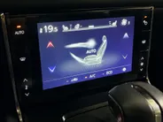 Mazda MX-30 170PK e-SkyActiv R-EV Exclusive-line PHEV Automaat | 1ste Eigenaar | Freestyle-Doors | Stoel & Stuurwiel Verwarming | Navigatie | Lichtmetalen Velgen | Dodehoek Detectie | Camera | Parkeersensoren |