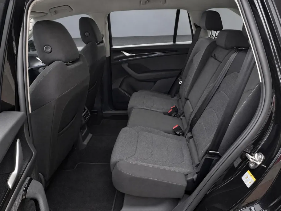 Škoda Kodiaq 1.5 TSI 204pk DSG PHEV Business Edition · Camera · Wegklapbare Trekhaak · Elek. Achterklep · Elek. Voorstoel · P-Sensoren · 19'' Inch · Garantie t/m 29-06-2029 of 100.000km