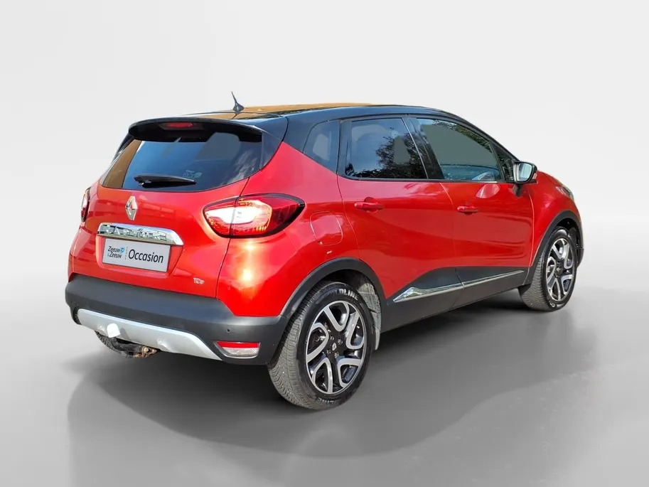 Renault Captur 0.9 TCe Xmod airco (automatisch) , navi , trekhaak , stoelverwarming , cruise , tel , usb , lm velgen .