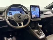 Renault Captur 90PK TCe Techno | Schuif/Kantel Dak | Navi | Camera | Digital Cockpit | Parkeersensoren | Climate Control | Cruise Control | Full LED | Lichtmetalen Velgen |