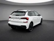 Škoda Kamiq Monte Carlo 1.0 TSI 85kW/115PK SUV 6 versn. handgeschakeld | Metallic Lak | Winter pakket | 17'' Lichtmetalen Velgen | DEMO Deal!