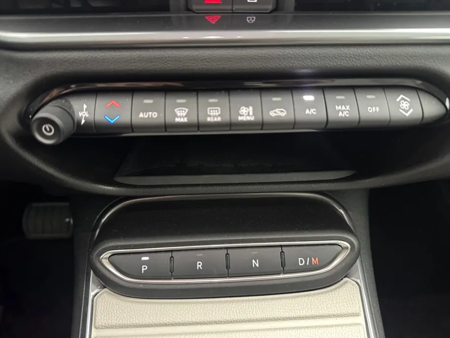 Fiat 600 1.2 Hybrid La Prima