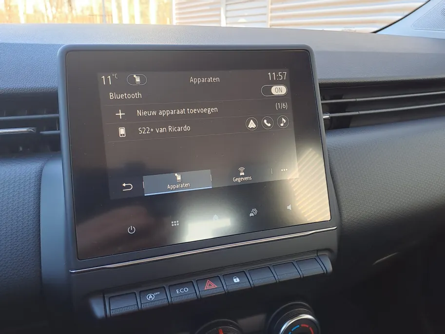 Renault Clio 1.0 TCe 90 Equilibre | Navigatie | Cruise | Rijstrooksensor met correctie | Airco | DAB | Apple Carplay/Android Auto