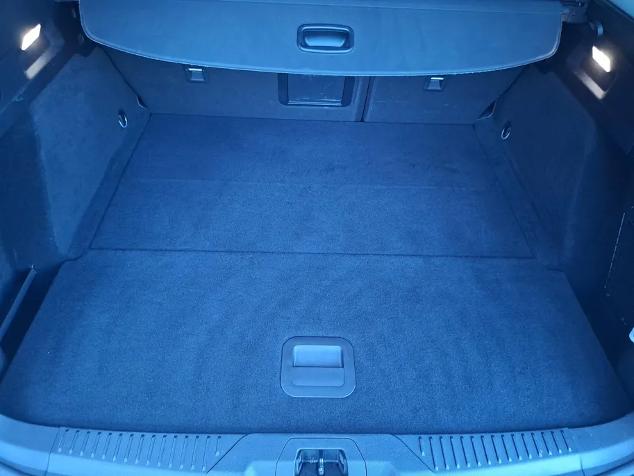 Ford Focus Wagon 1.0 EcoBoost Hybrid ST Line X | Winterpack | Driver Assistancepack | Adaptive Cruisecontrol | Dodehoekdetectie | B&O Audio | AGR | Led Koplampen | Camera |