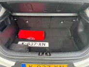Kia Stonic 1.0 T-GDi MHEV DynamicLine | Automaat | Apple CarPlay & Android Auto | Trekhaak | Parkeercamera