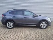 Volkswagen Taigo 1.0 TSI Life | Automaat | Apple Carplay/Android Auto | Navi  | Cruise control adaptief | Camera | Voorstoelen verwarmd