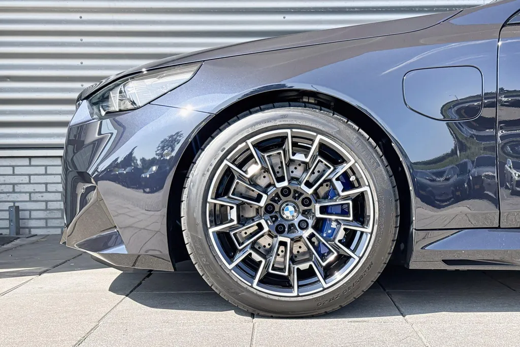 BMW M5 Touring 
