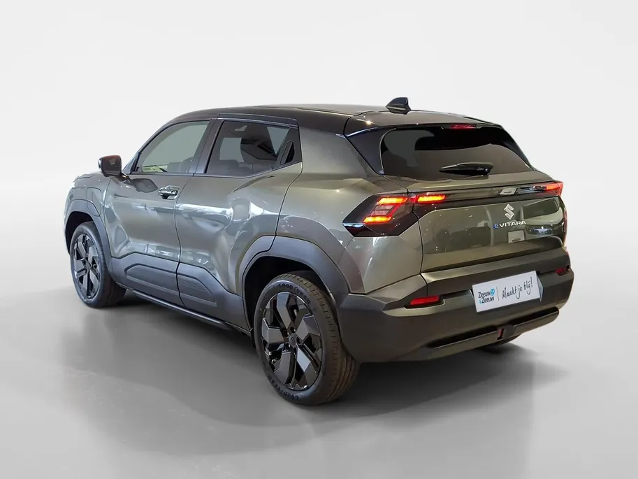 Suzuki e Vitara Style 61 kWh | €2000 euro inruil premie | V.a. €575 in de private lease | Tot 10 jaar garantie