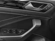Volkswagen T-Roc 1.5 TSI 150pk DSG R-Line Business · Camera · Apple/Android Car Play · Stoelverwarming · Parkeerassistent · ACC · Draadloze Telefoonlader · Garantie t/m 12-04-2027 of 100.000