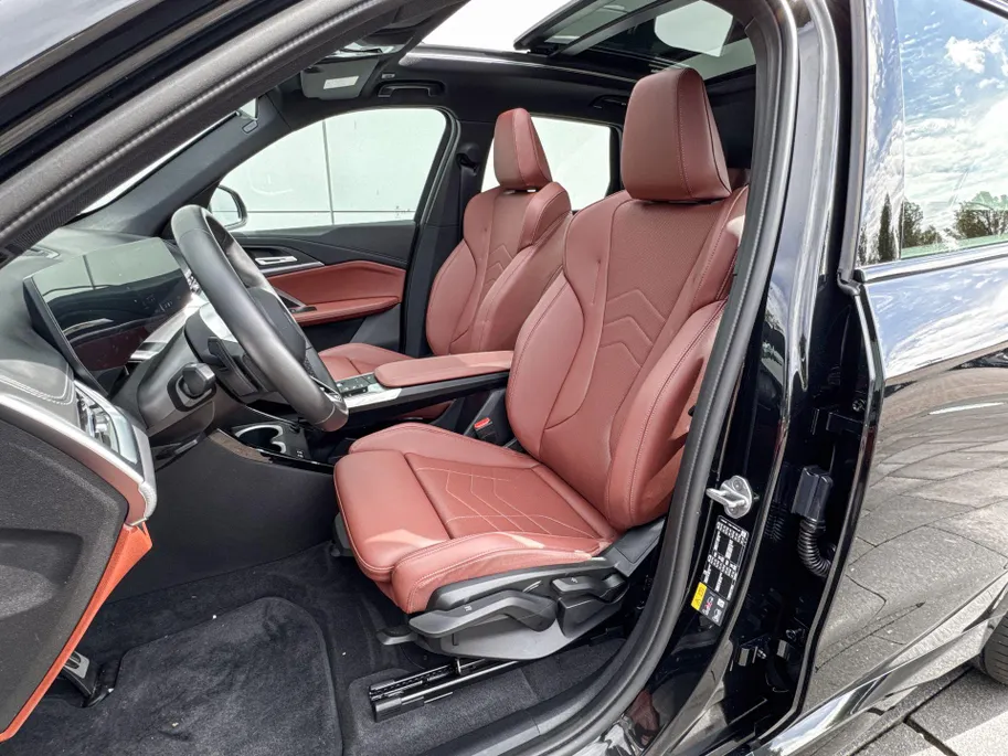 BMW iX1 xDrive30 67 kWh M Sport Edition