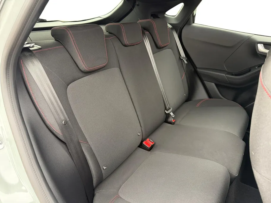 Ford Puma 1.0 EcoBoost Hybrid ST-Line | Automaat | Pano dak | Adapt. Cruise control | BLIS | Elektr. achterklep | Winter pack | Parkeersensoren voor en achter | 360 graden camera | Draadloos opladen mobiel | Fabrieksgarantie |