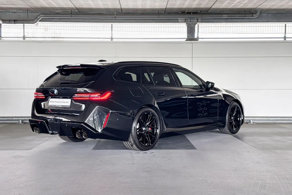 BMW M5 Touring M5