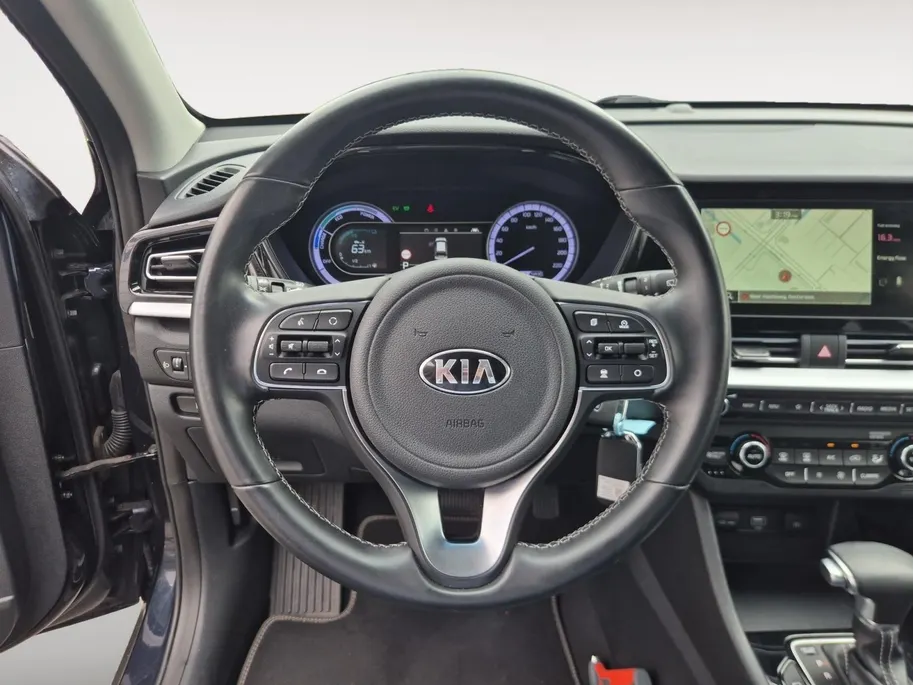 Kia Niro 1.6 GDi Hybrid DynamicLine | Cruise Control | Climate Control | Camera | Navigatie | Trekhaak |