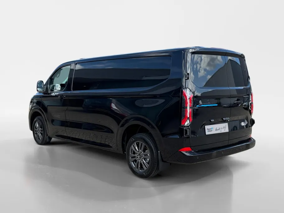 Ford E-Transit Custom 340 L2H1 Limited 71 kWh | Direct Leverbaar | 0,99% Financiering | 352km WLTP Rijbereik | AGR-Stoelen | Driver assistance pack ultimate | 17inch lichtmetalen velgen | Laadvloer bescherming