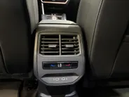 CUPRA Formentor 1.5 - 204PK TSI e-Hybrid Business Automaat | NIEUWE AUTO | Elektrisch Wegklapbare Trekhaak | Schuif/Kantel Dak | Digital Cockpit | Camera | Parkeersensoren | Stoelverwarming | Stuurwielverwarming | Apple CarPlay/Android Auto |
