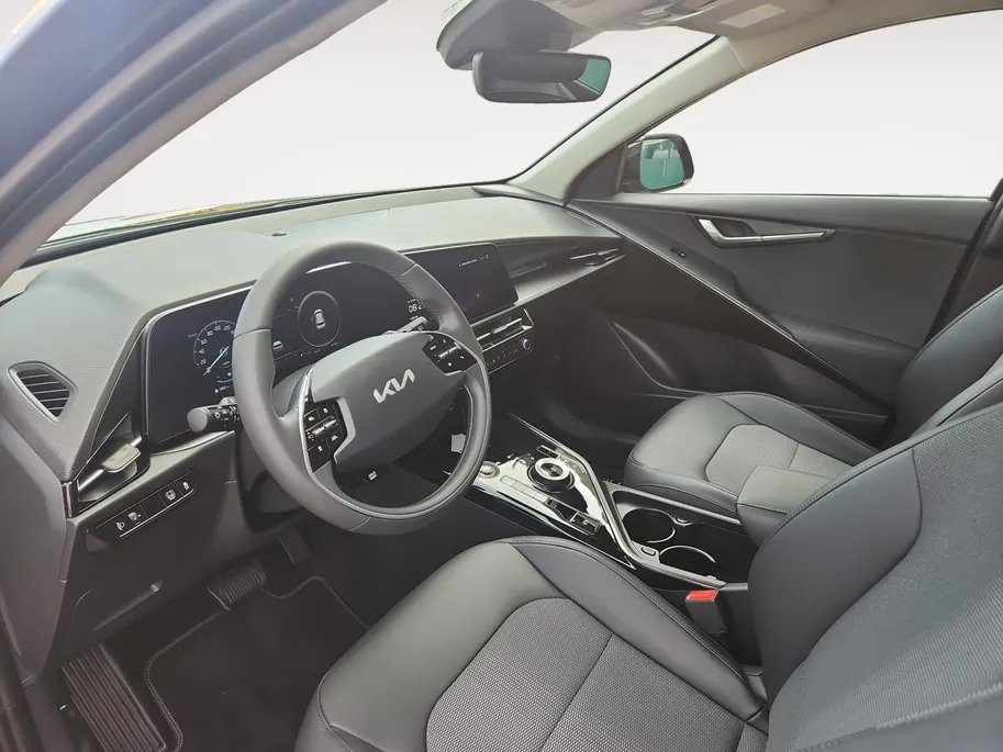Kia Niro 1.6 GDi Hybrid DynamicLine | Navi | 213 KM op de teller! | Clima | Camera | Lane Assist | Actieve Cruise Control | Apple Carplay | Android Auto