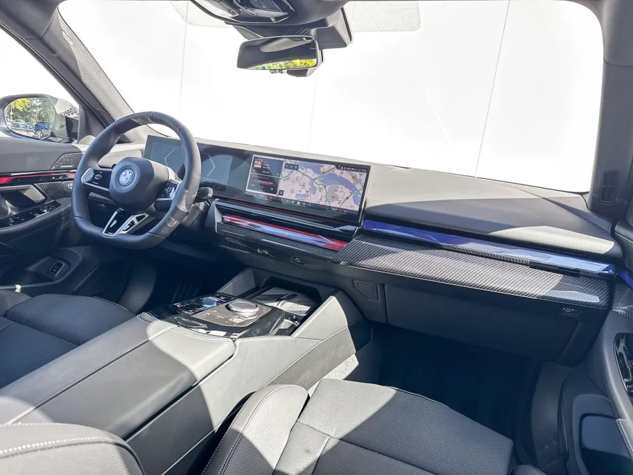 BMW 5 Serie Sedan 550e xDrive